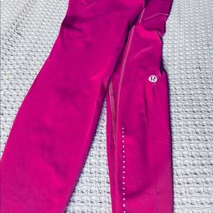 Lululemon leggings with reflective dots